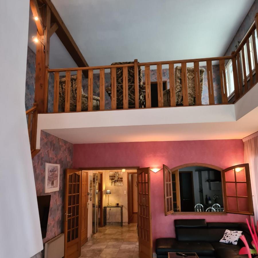Le Gite De Massiac Exterior photo